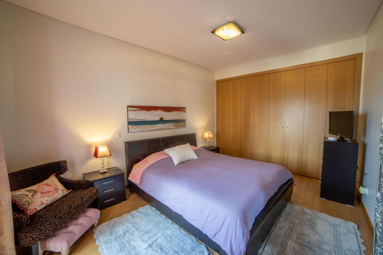 Lovely Apartment Near Airport And Nations Park, With Garage Loures Bagian luar foto