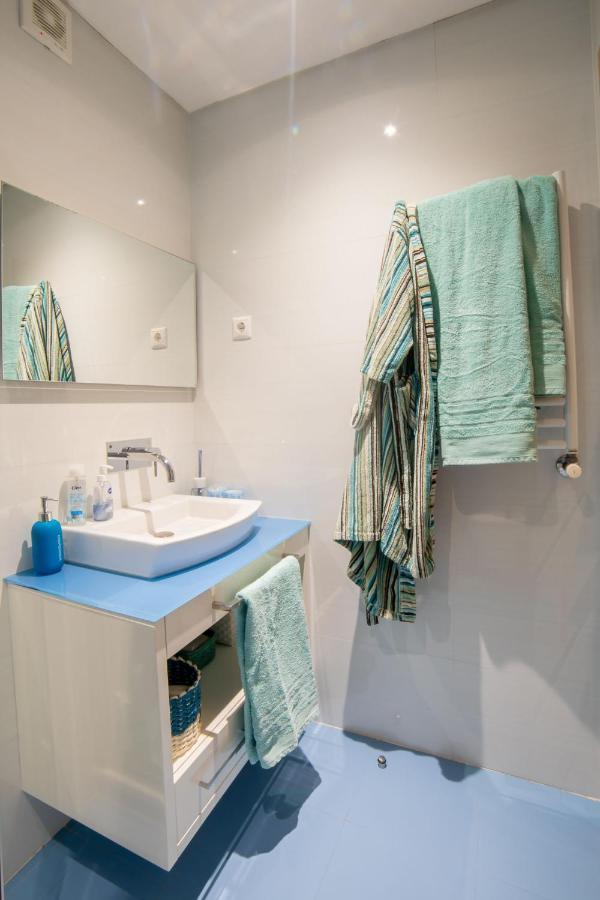 Lovely Apartment Near Airport And Nations Park, With Garage Loures Bagian luar foto