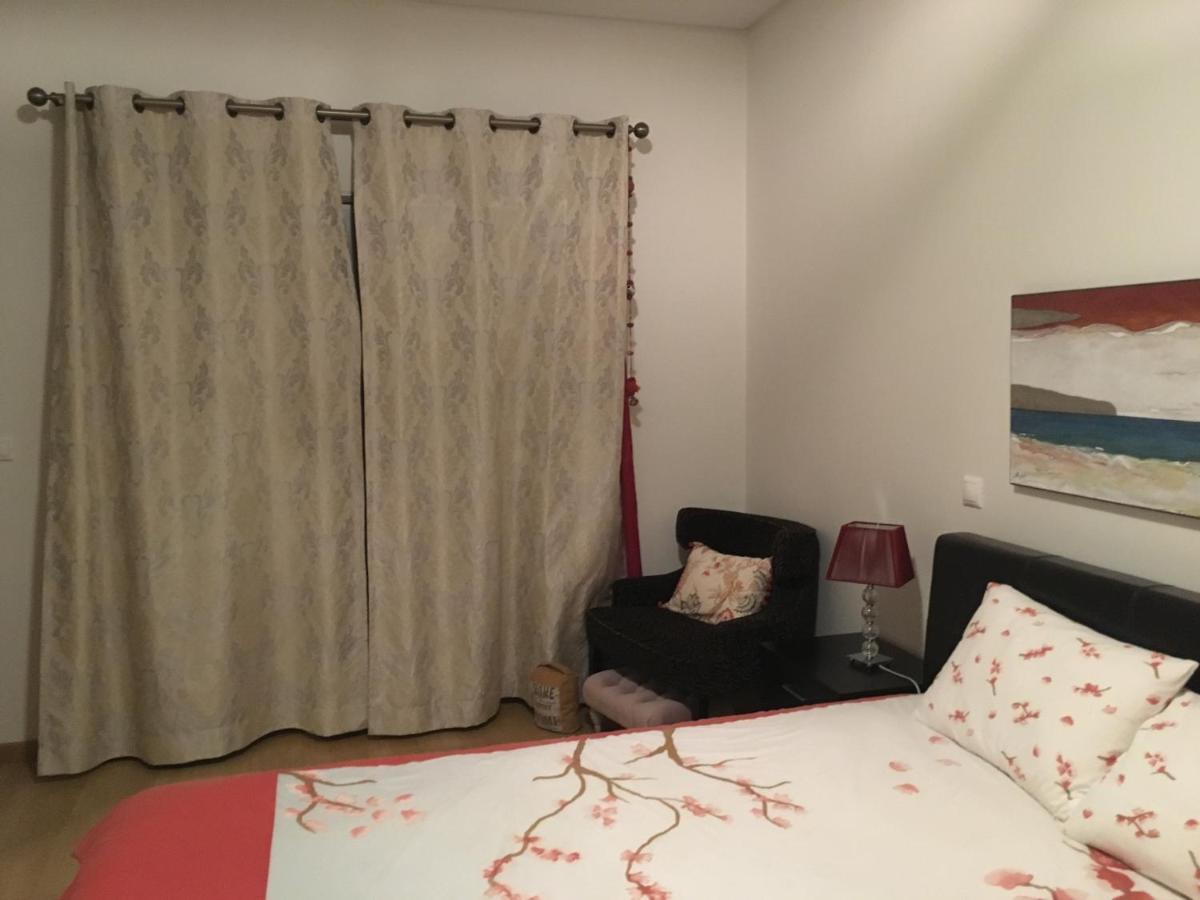 Lovely Apartment Near Airport And Nations Park, With Garage Loures Bagian luar foto